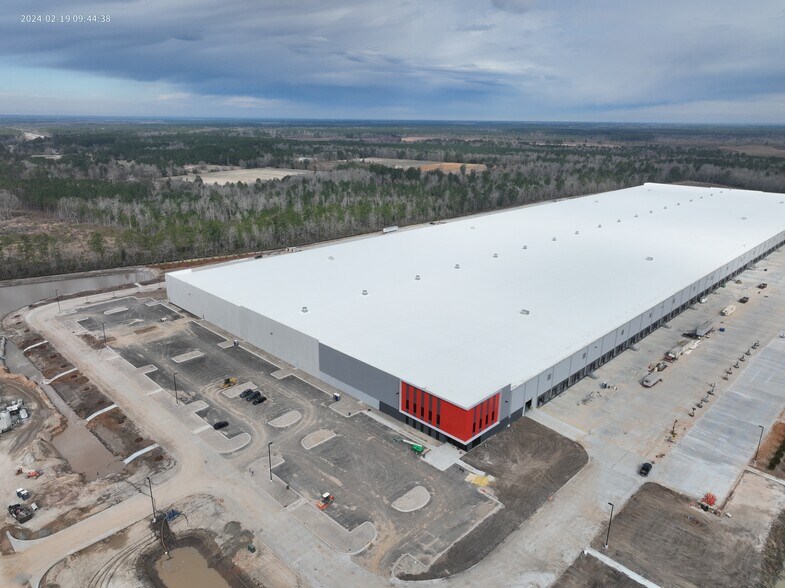 1338 Interstate Centre Blvd, Ellabell, GA à louer - Photo du bâtiment - Image 3 de 7