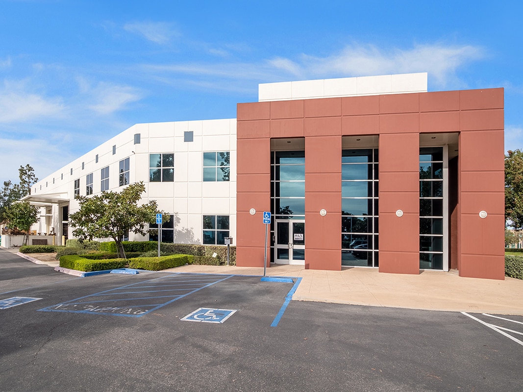 8900 Research Dr, Irvine, CA for lease Building Photo- Image 1 of 47