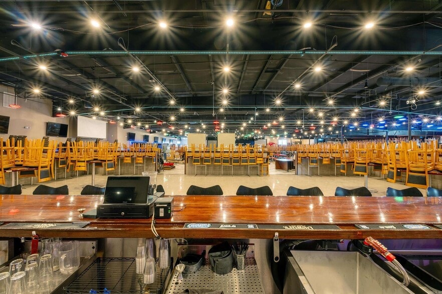 8624 I 30, Little Rock, AR for sale - Building Photo - Image 3 of 38