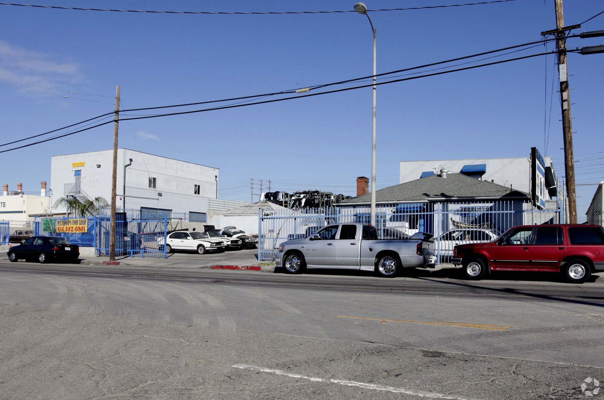 11619-11623 Sheldon St, Sun Valley, CA for lease Building Photo- Image 1 of 3