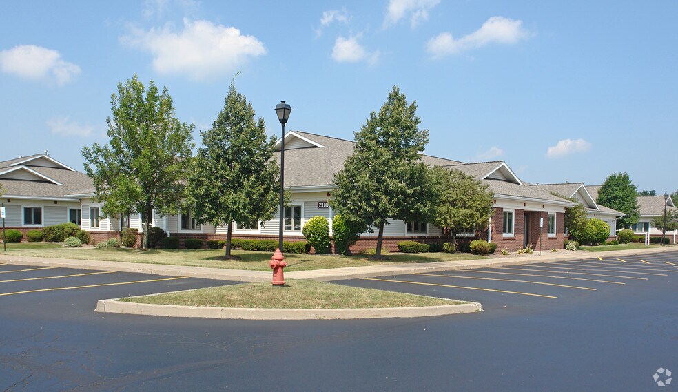 2300 Buffalo Rd, Rochester, NY à louer - Photo du bâtiment - Image 3 de 7