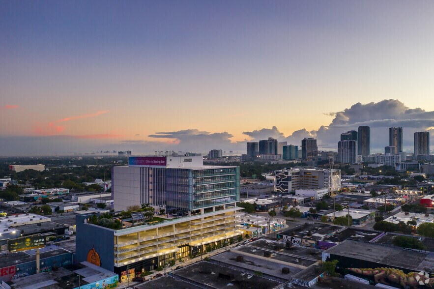 545 NW 26th St, Miami, FL à louer - Photo du bâtiment - Image 2 de 35