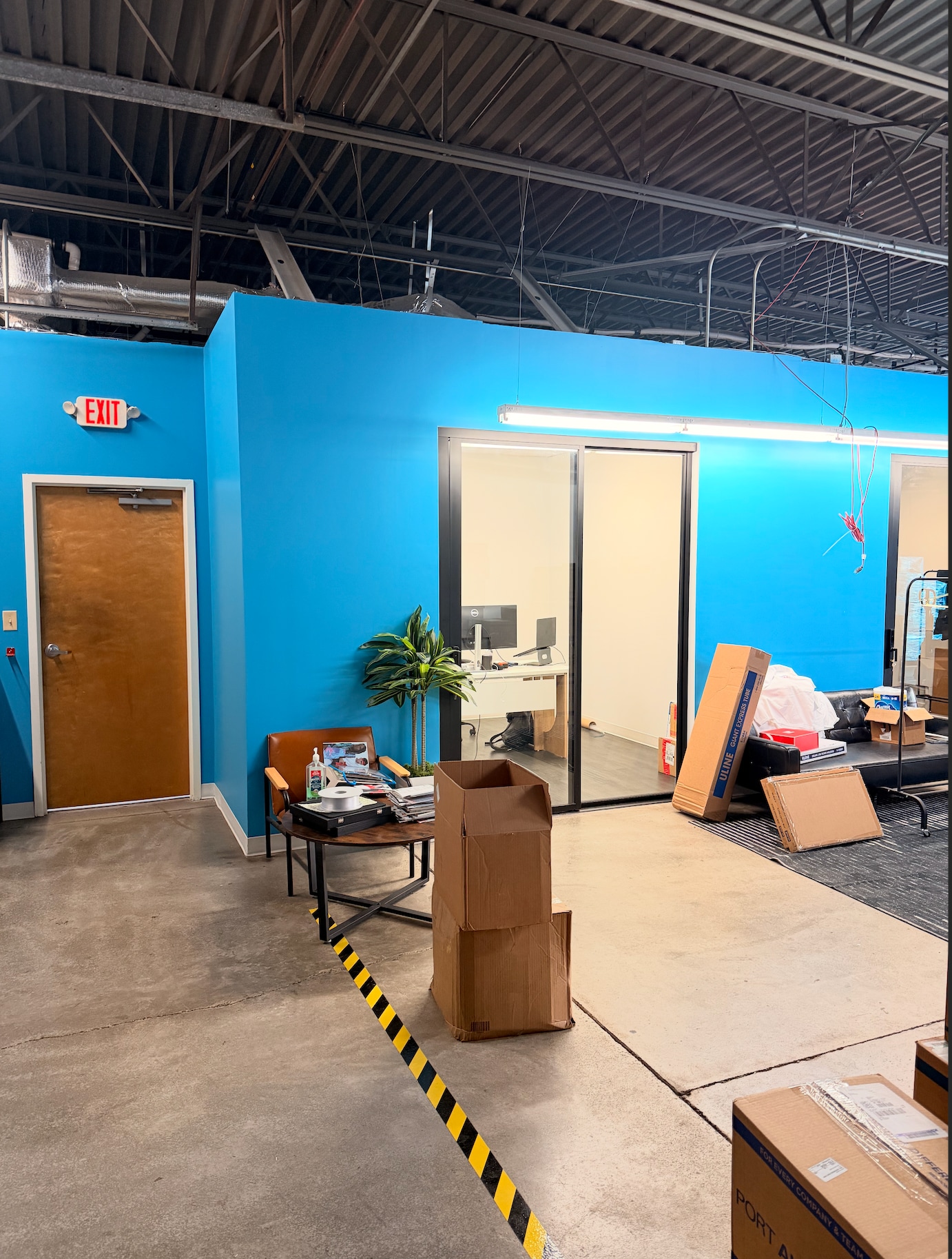 921 Matthews Mint Hill Rd, Matthews, NC à louer Photo intérieure- Image 1 de 1