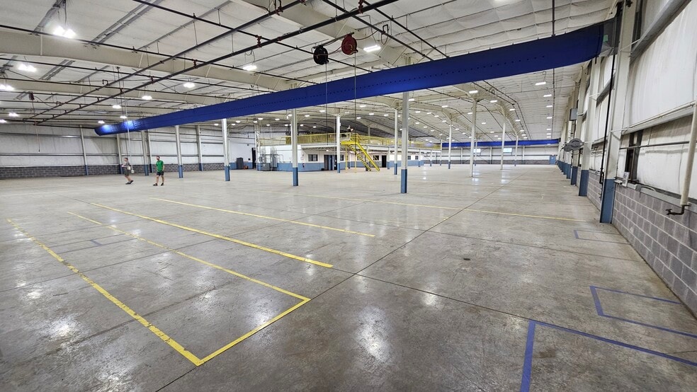 6377 Dean Pky, Ontario, NY for lease - Building Photo - Image 2 of 6