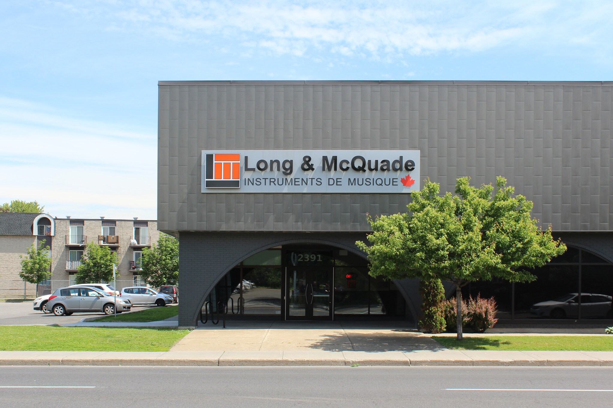 2391 Ch de Chambly, Longueuil, QC à vendre Photo du bâtiment- Image 1 de 1