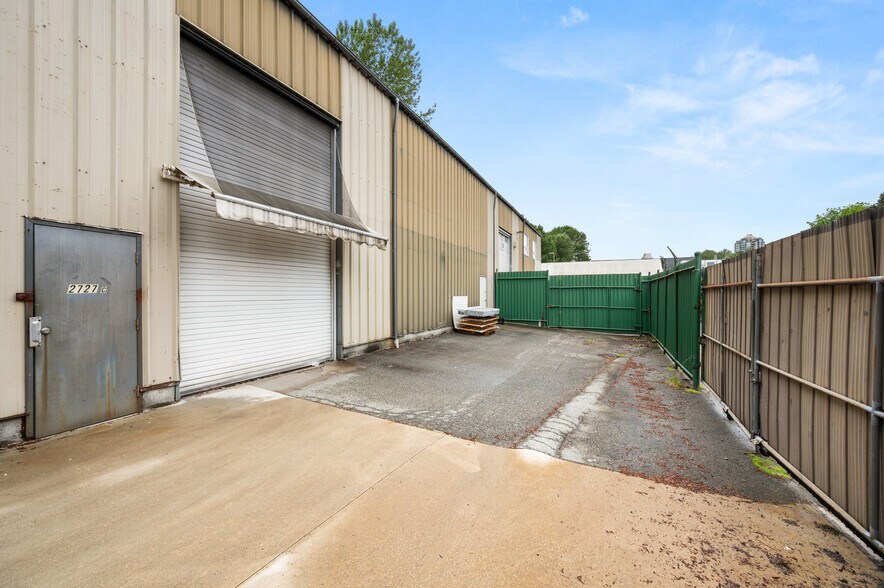 2727 Dixon St, Port Coquitlam, BC for lease - Building Photo - Image 3 of 14
