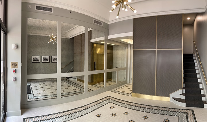 1018 Preston St, Houston, TX for lease - Interior Photo - Image 2 of 4