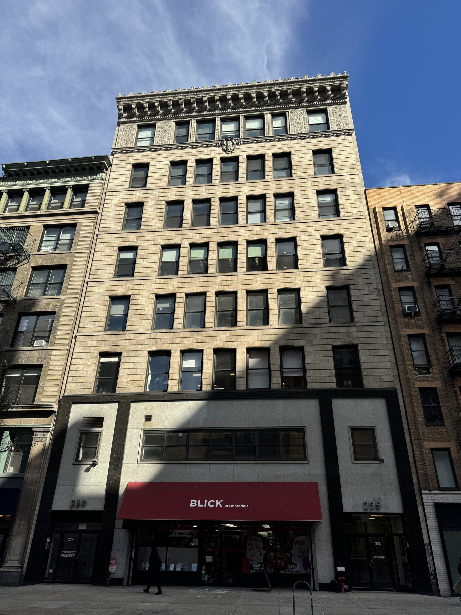 235 W 23rd St, New York, NY for lease Building Photo- Image 1 of 3
