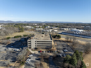 215 Wynn Dr, Huntsville, AL - AÉRIEN  Vue de la carte - Image1