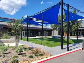 Plus de détails pour 14108 Bandera Rd, Helotes, TX - Commerce de détail à louer