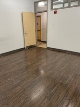 5030 Broadway, New York, NY for lease Interior Photo- Image 2 of 3