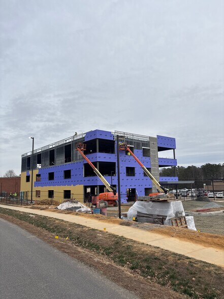 15701-15901 Cosby Rd, Chesterfield, VA à louer - Photo de construction - Image 2 de 12