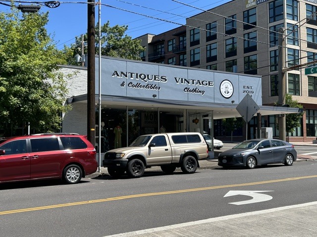 1001-1005 Broadway St, Vancouver, WA for lease - Building Photo - Image 2 of 7