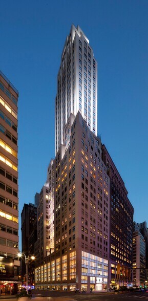 1450 Broadway, New York, NY à louer - Photo du bâtiment - Image 2 de 10