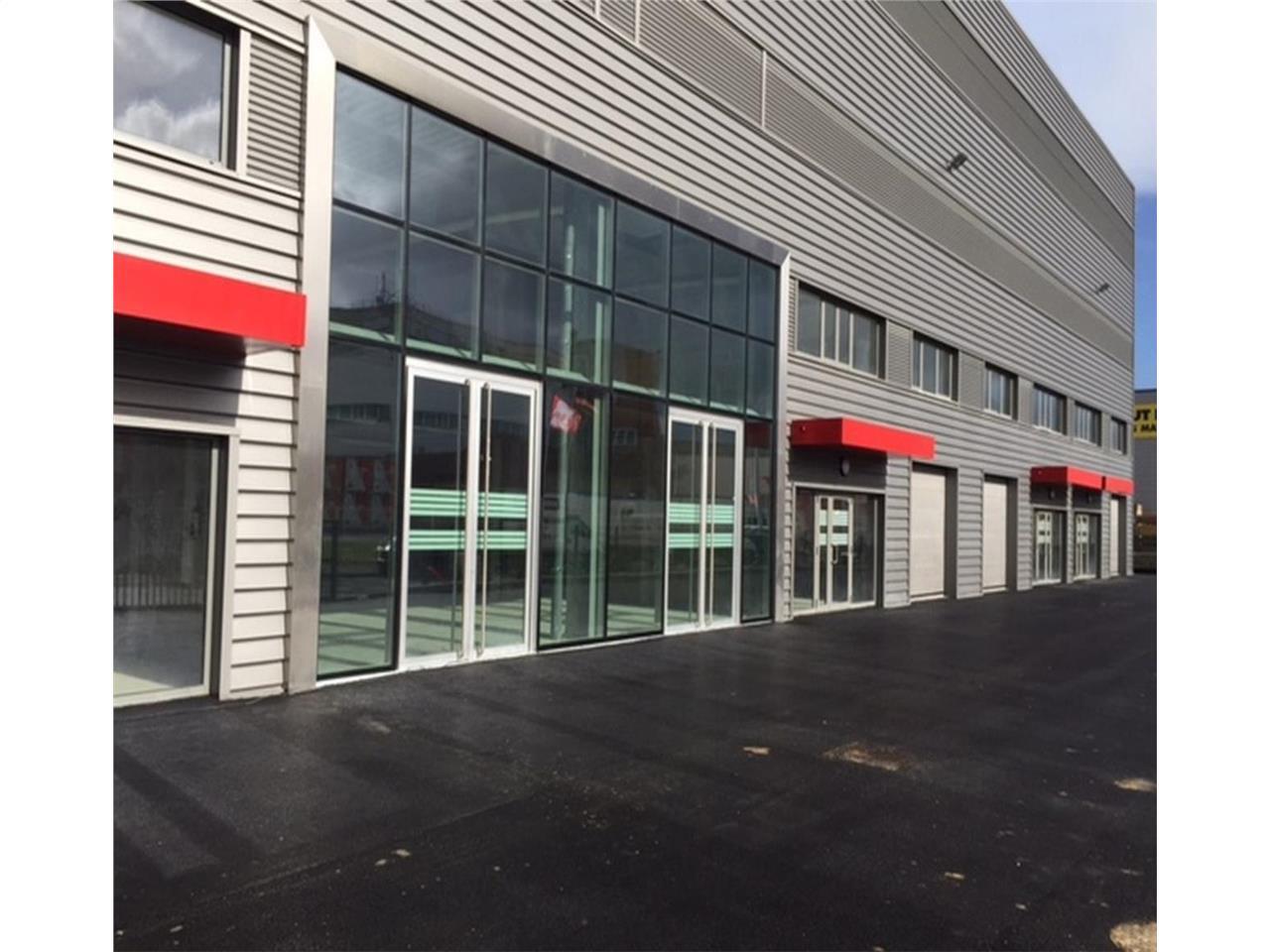 Flex in Villeneuve-la-Garenne for lease Building Photo- Image 1 of 9