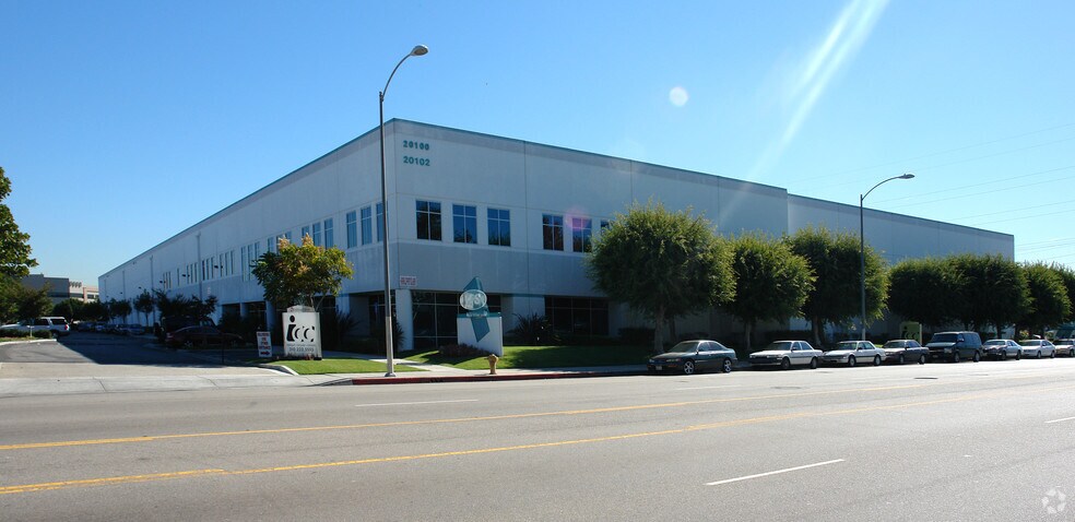 20100-20102 S Vermont Ave, Torrance, CA à louer - Photo du bâtiment - Image 2 de 12
