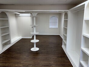 4807 N State St, Jackson, MS à louer Photo intérieure- Image 2 de 7