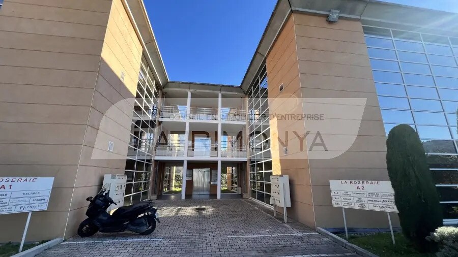 Bureau dans Marseille à louer - Photo du bâtiment - Image 2 de 7