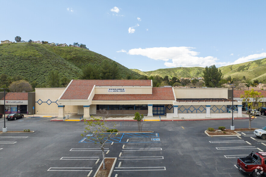 905-977 W Kendall Dr, San Bernardino, CA for lease - Building Photo - Image 3 of 6