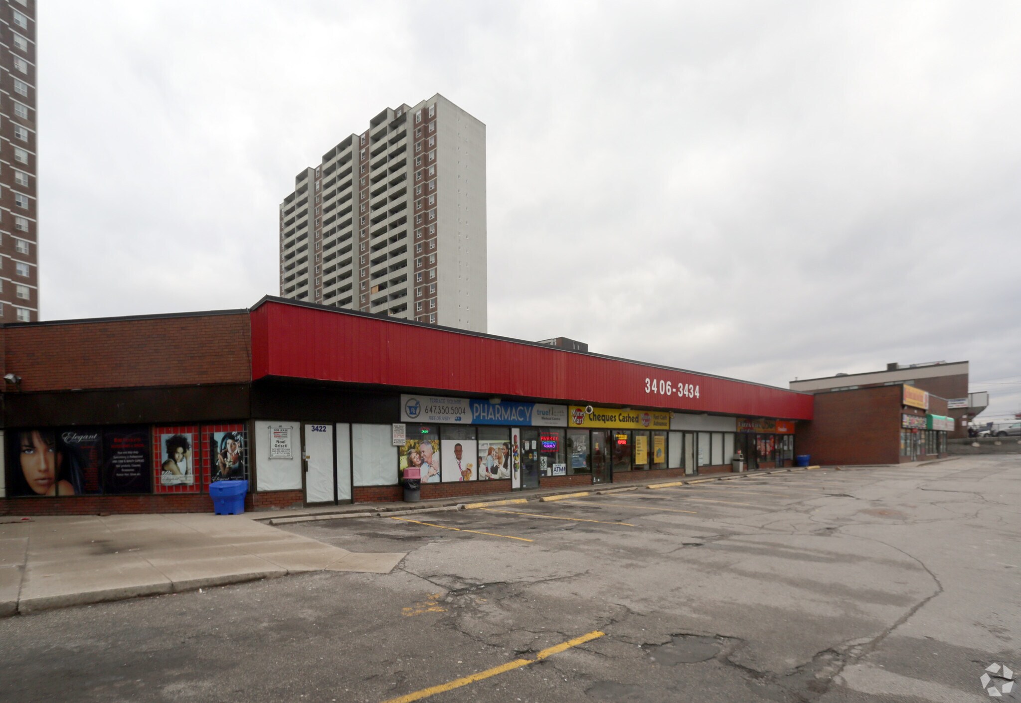 3406-3434 Weston Rd, Toronto, ON à vendre Photo principale- Image 1 de 1