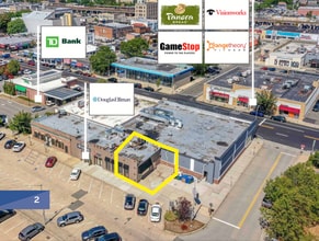 310 Merrick Rd, Rockville Centre, NY for lease Building Photo- Image 1 of 2