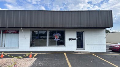 15760 Highland Dr, McKenzie, TN à louer Photo du bâtiment- Image 2 de 3