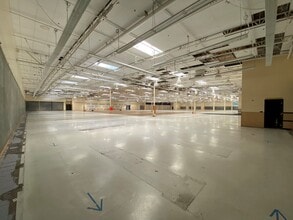 Hwy 60, Riverside, CA à louer Photo intérieure- Image 2 de 16