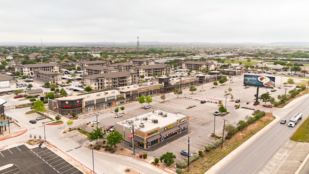 7915 W Loop 1604 N, San Antonio, TX for lease - Building Photo - Image 2 of 9