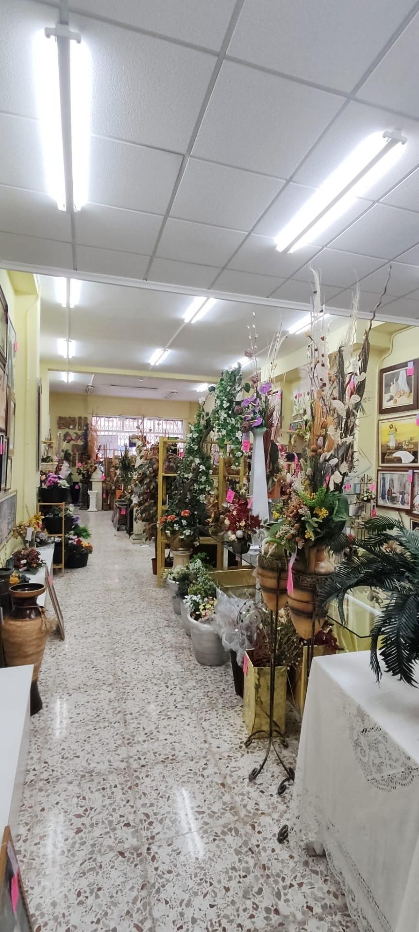 Retail in Elche, Alicante for sale Interior Photo- Image 1 of 2