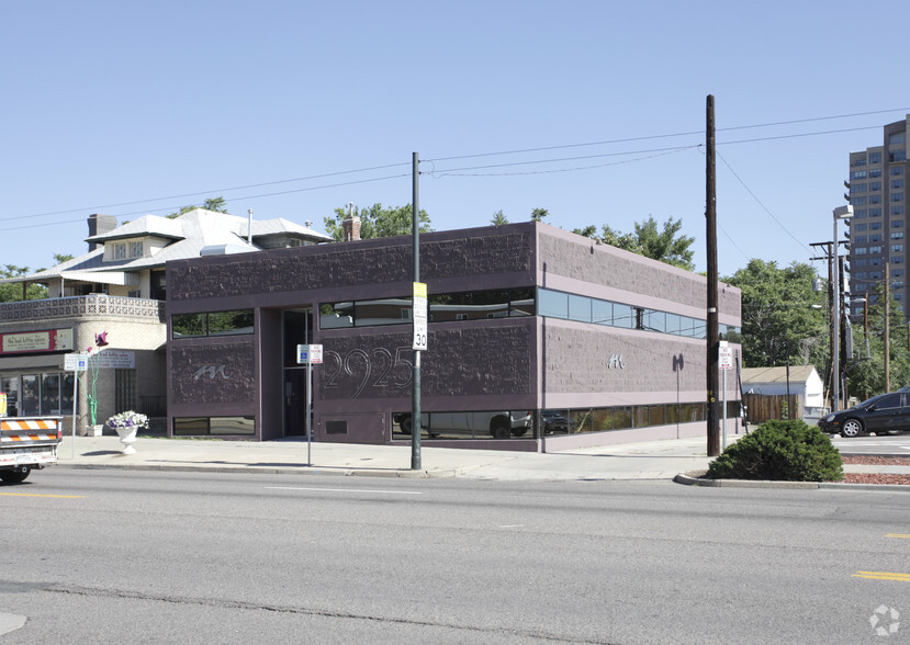 2925 E Colfax Ave, Denver, CO for sale - Primary Photo - Image 1 of 1