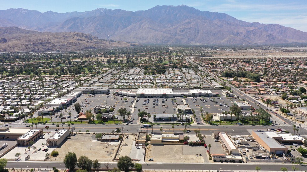 34001-34491 Date Palm Dr, Cathedral City, CA à louer - Photo du bâtiment - Image 3 de 12