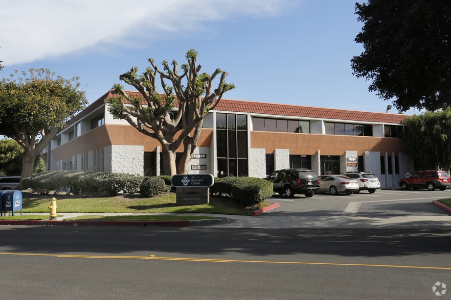 23860-23868 Hawthorne Blvd, Torrance, CA for lease - Building Photo - Image 1 of 3