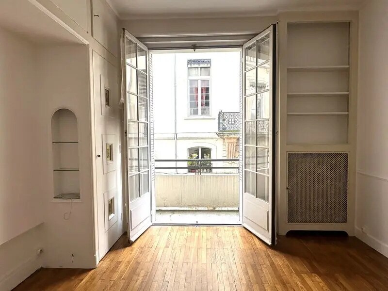 Office in Lyon for lease Building Photo- Image 1 of 6