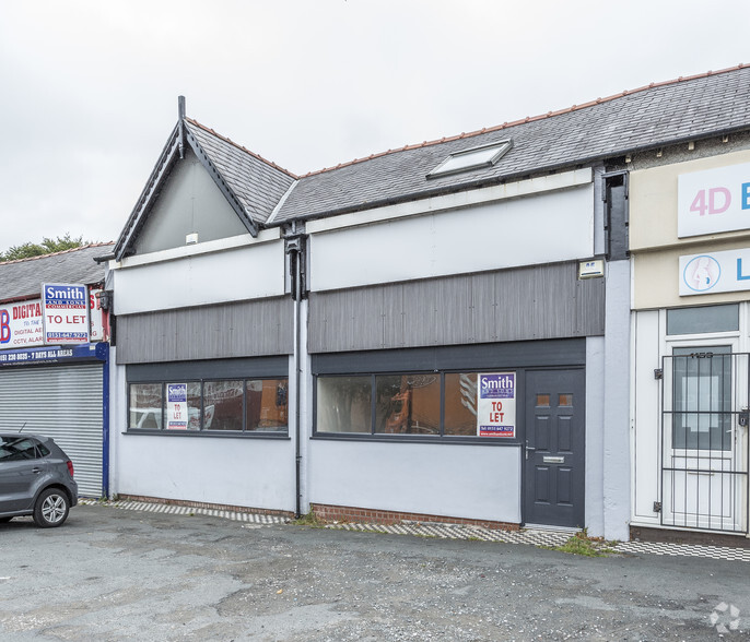 1155-1157 New Chester Rd, Wirral for lease - Building Photo - Image 3 of 3