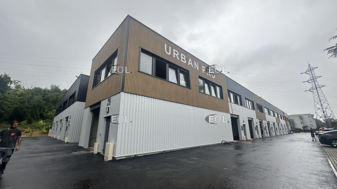 Flex dans Neuilly-Plaisance à louer Photo du bâtiment- Image 1 de 15