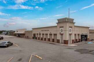 Plus de détails pour 1033 Dixie Dr, Clute, TX - Commerce de détail à louer