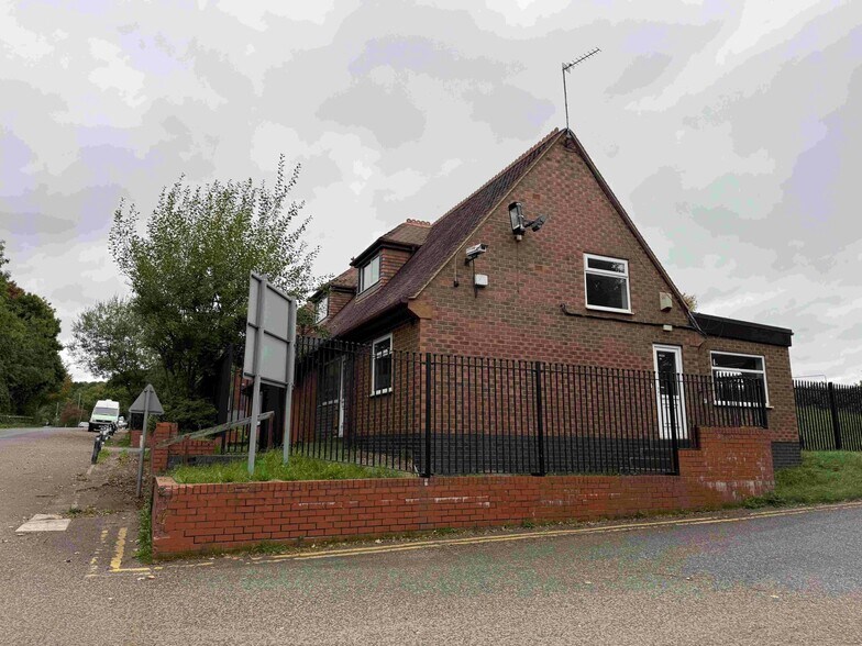 Ridge Hill Dr, Crewe for sale - Building Photo - Image 3 of 7