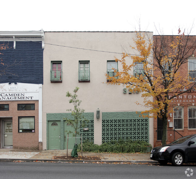 3215 Eastern Ave, Baltimore, MD for lease - Primary Photo - Image 3 of 4