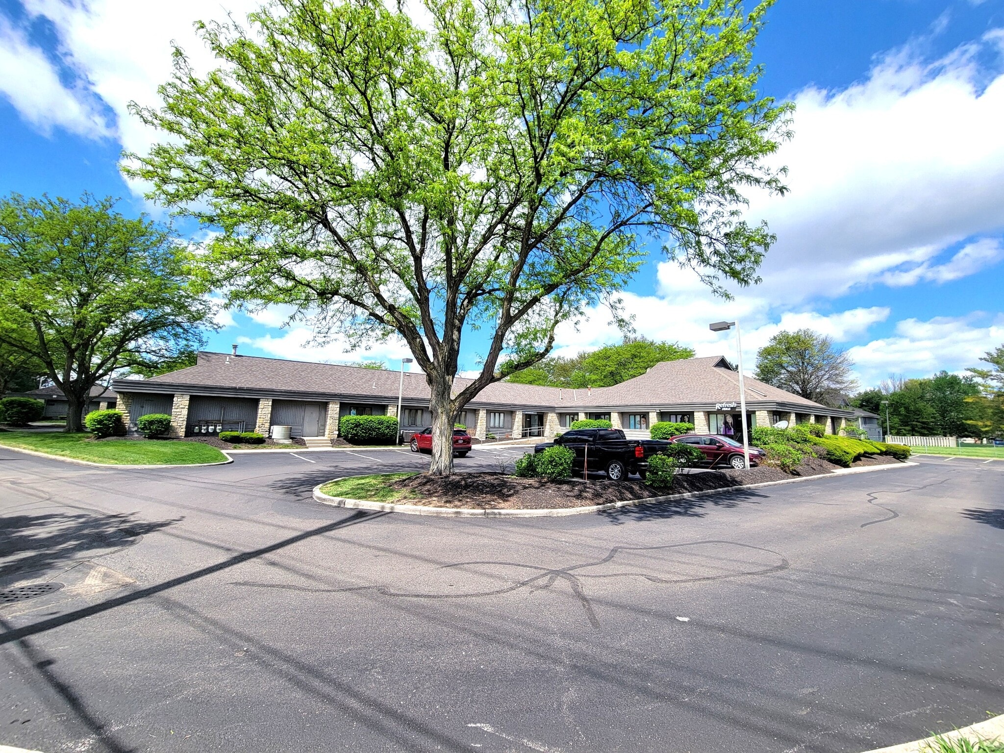 1706-1730 Schrock Rd, Columbus, OH for lease Interior Photo- Image 1 of 17