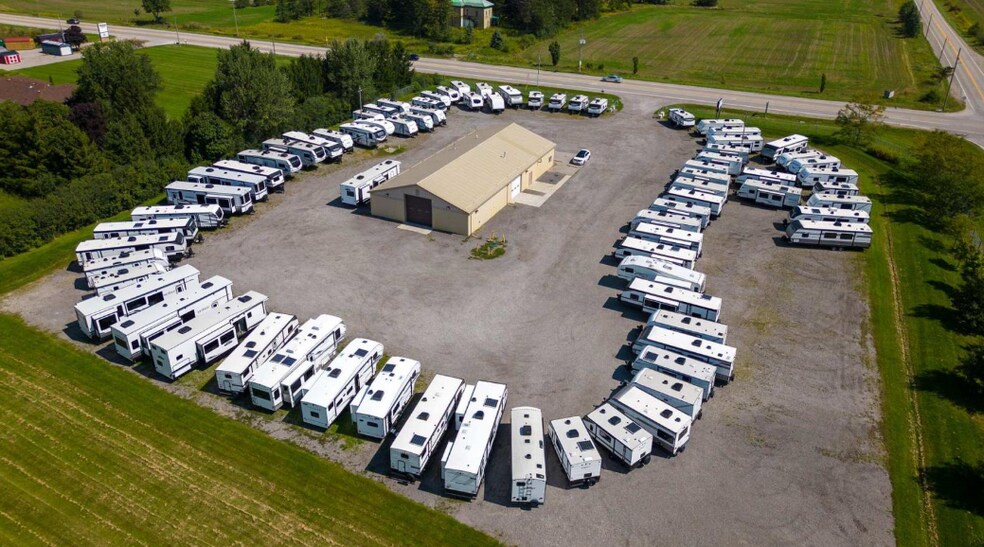 5653 Colonel Talbot Rd, London, ON à vendre - Aérien - Image 1 de 1