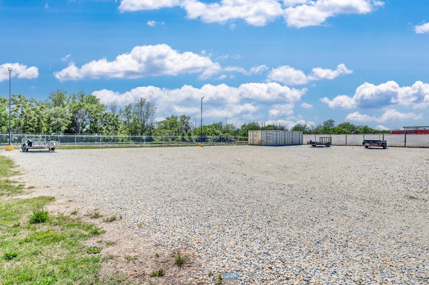 601 2nd ave, Hutchinson, KS for sale - Primary Photo - Image 1 of 3