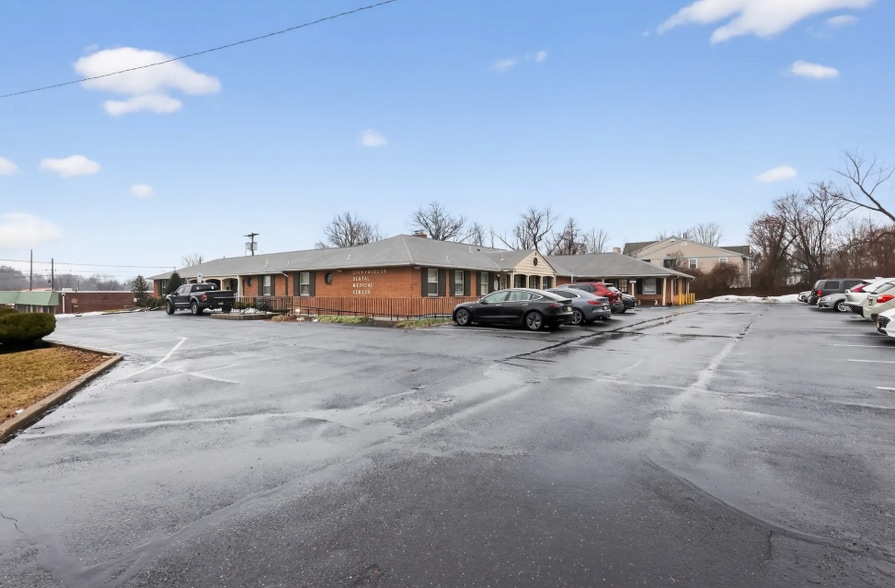 1701 Wynwood Dr, Cinnaminson, NJ for sale - Building Photo - Image 1 of 49