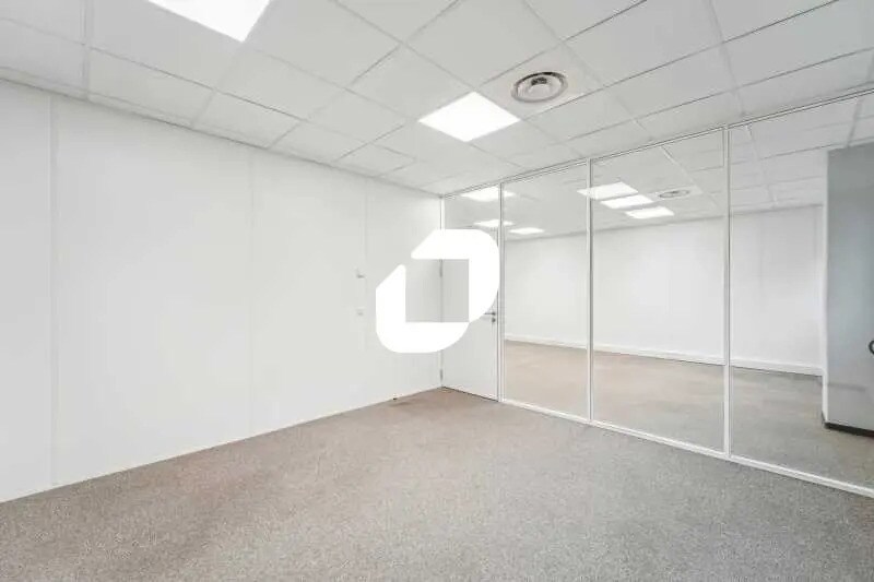 Office in Montpellier for lease - Interior Photo - Image 3 of 15