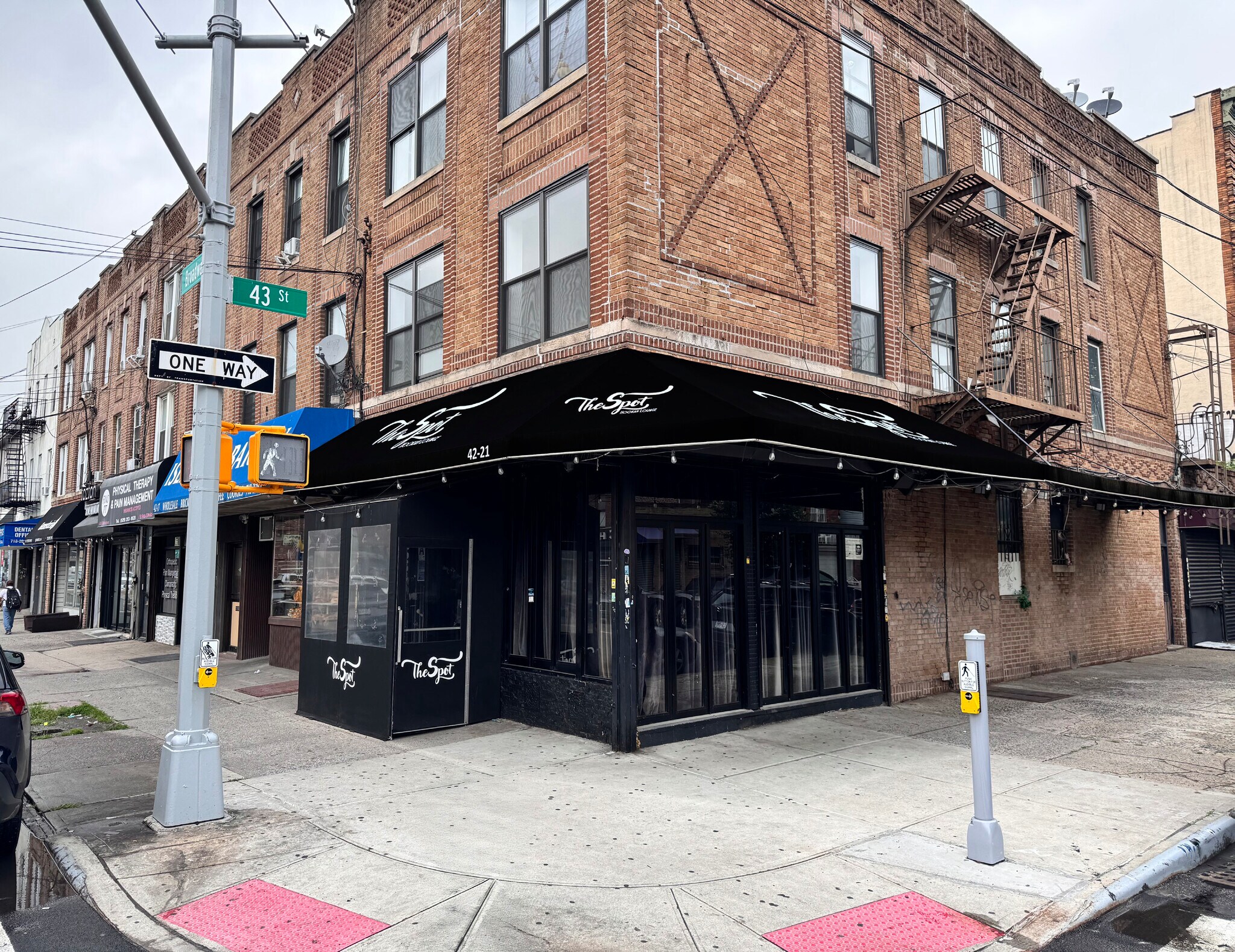 4221 Broadway, Astoria, NY for lease Building Photo- Image 1 of 4