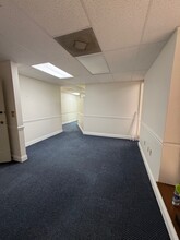 4805 Laurel St W, Tampa, FL for lease Interior Photo- Image 1 of 11