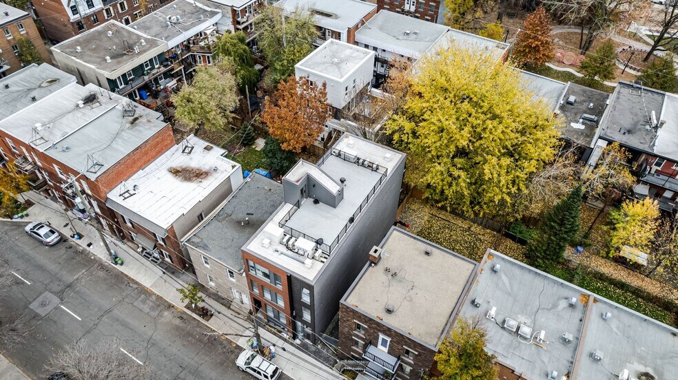 2356-2360 Rue Logan, Montréal, QC for sale - Aerial - Image 3 of 3