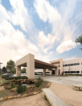 Plus de détails pour 9201 Pinecroft Dr, The Woodlands, TX - Bureau/Médical à louer