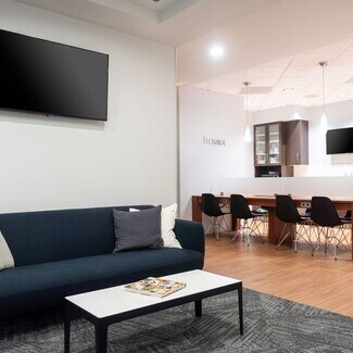 Plus de détails pour 5 Centerpointe Dr, Lake Oswego, OR - Coworking à louer