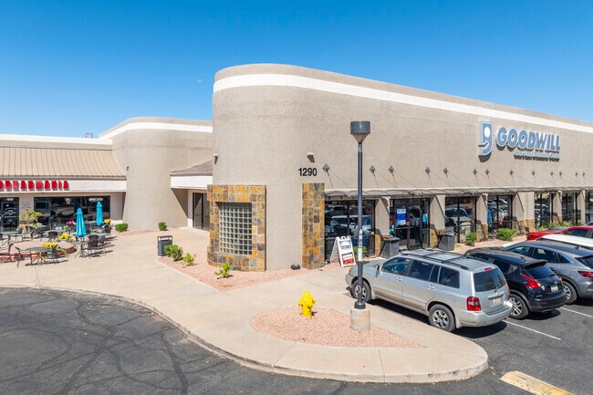 Plus de détails pour 1290 N Scottsdale Rd, Tempe, AZ - Commerce de détail à louer