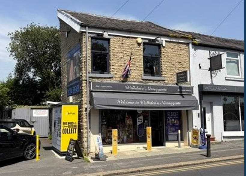 111 Lea Gate, Bolton for sale - Primary Photo - Image 1 of 1